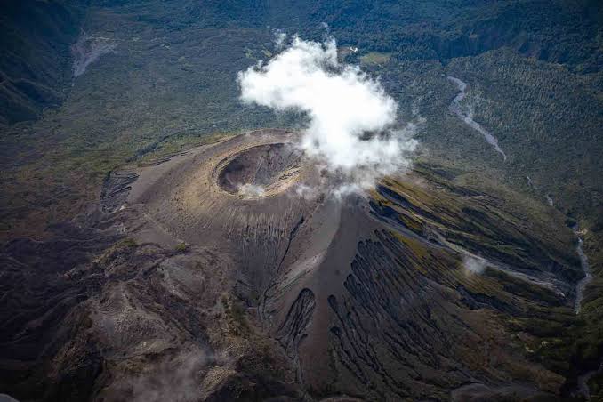 Mount Meru from Arusha National Park