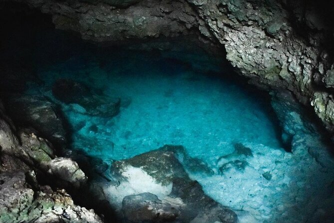 Kuza Cave Tour